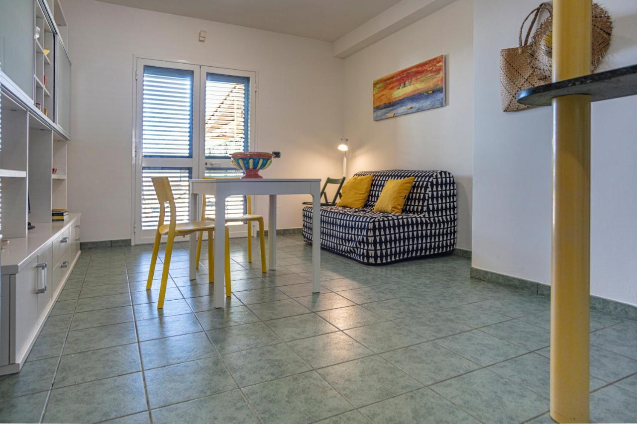 Vila Marinella Sul Mare Punta Secca Exteriér fotografie