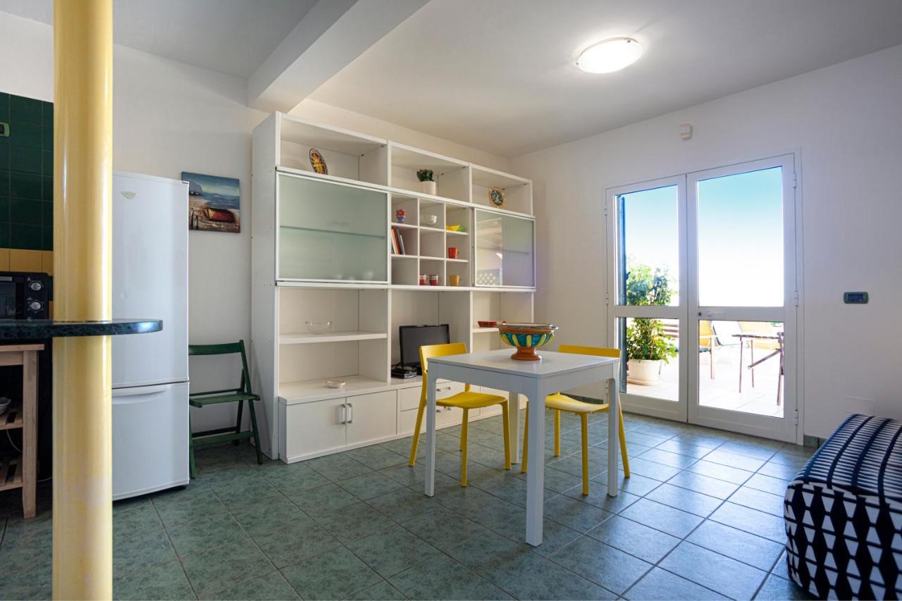 Vila Marinella Sul Mare Punta Secca Exteriér fotografie